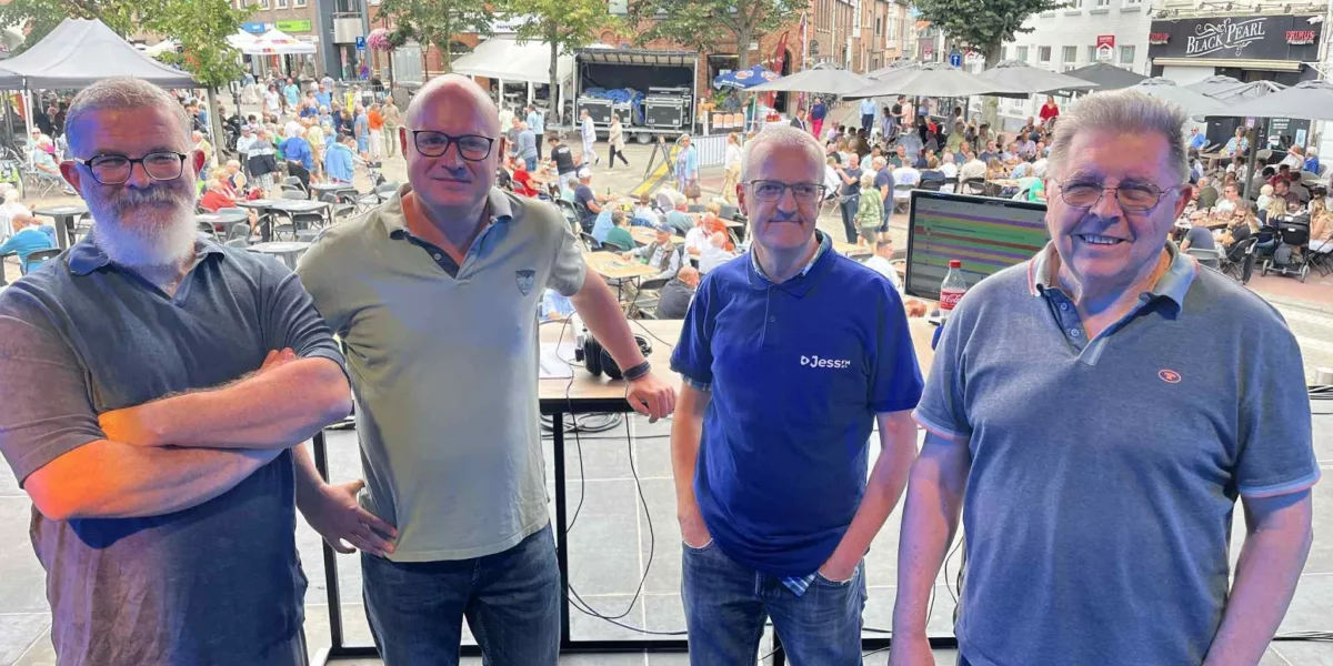 Herbeluister 'Jess FM live' tijdens Zomerkermis Wervik