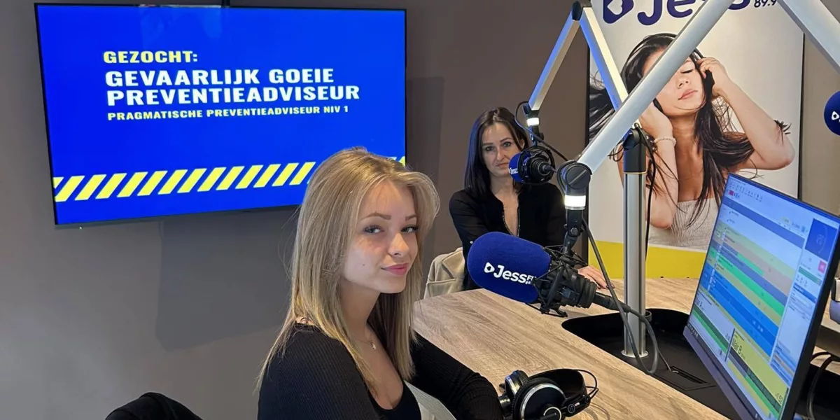 Caitlin (16) uit Wervik maakt podcasts over mentale gezondheid