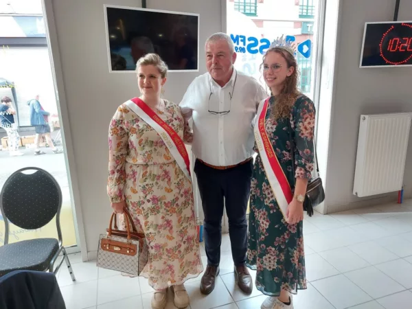 Wieltjesfeesten 2022 - Wieltjesprinses Jill en eredame Emma