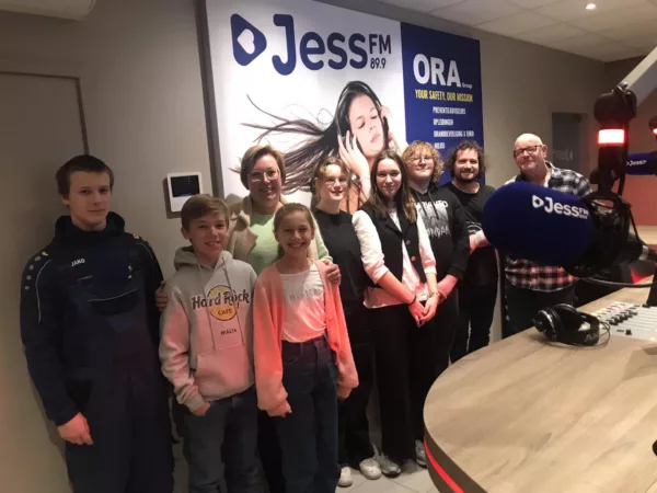 Families Nieuwland en Corne kleuren 'De Academie'