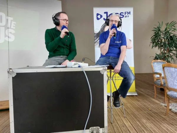 Herbeluister het startevent van de Grote Lus