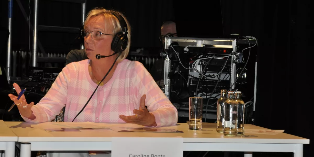 Nabeschouwing gemeenteraad Menen met Caroline Bonte